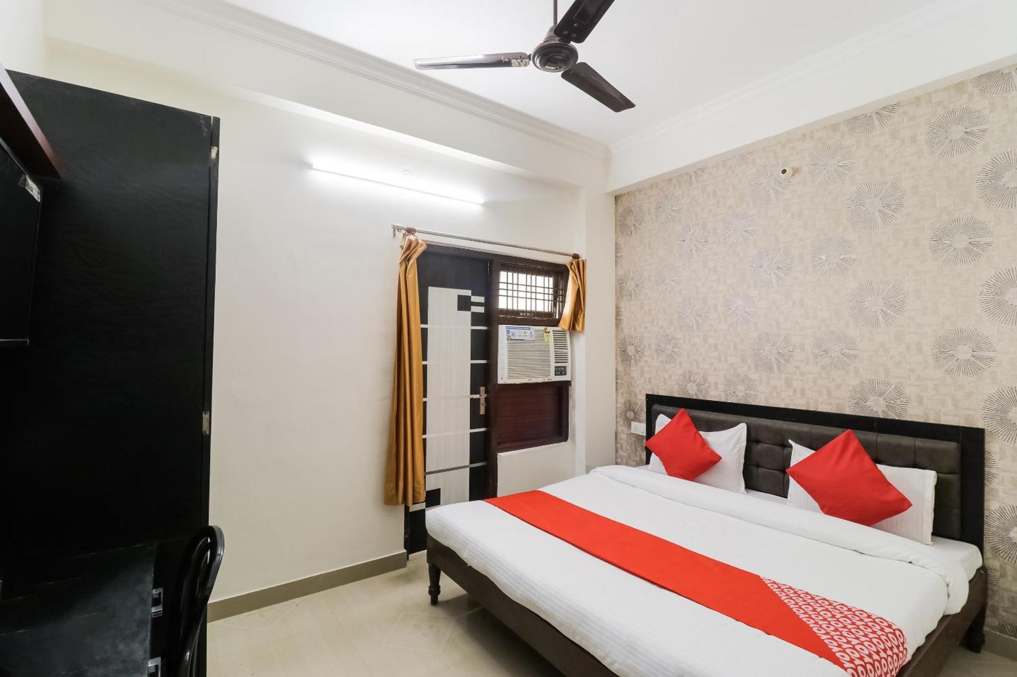 Super Hotel O Rs Inn Gorakhpur Exterior photo